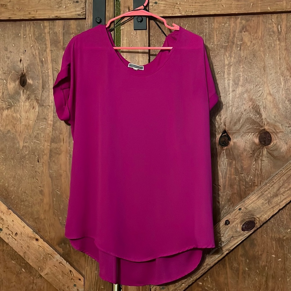 Flowy fushia top size xl